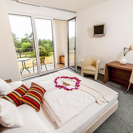 Amethysthotel Mantler Maissau Exteriér fotografie